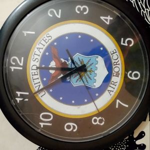 Air force clock